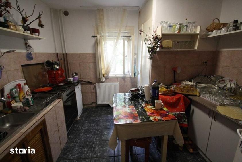 Proprietar vand apartament cu 3 camere, etaj 2, Zona Girocului - 2