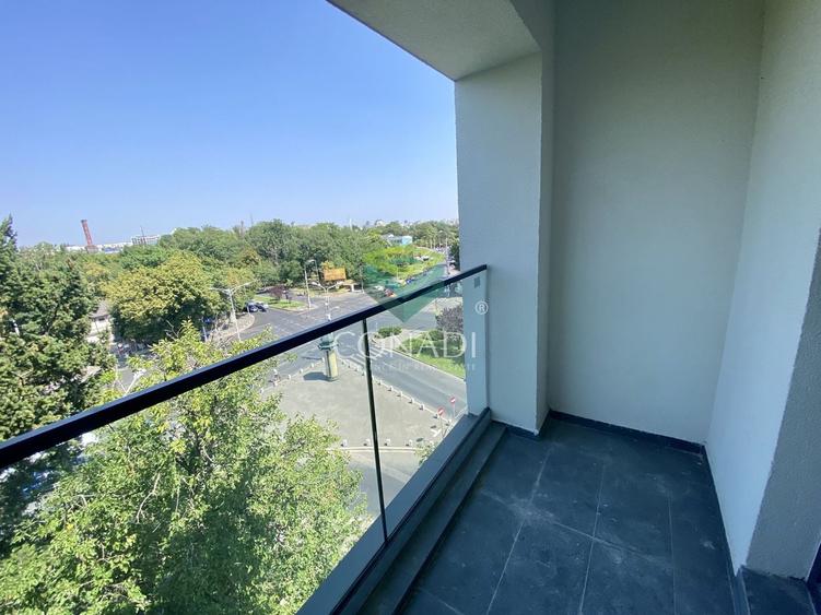 Apartament cu 4 camere decomandat în Cotroceni