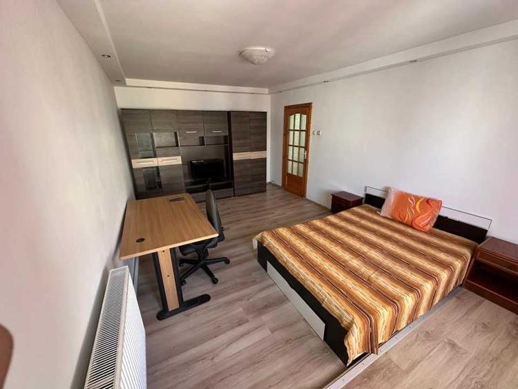 Inchiriez apartament 3 camere Craiova, zona Lapus-Arges - 7
