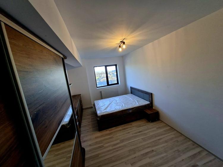 Apartament cu 2 camere nedecomandat, mobilat în Calea București