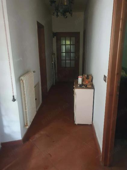 Casă cu 2 camere cu Teren 15000 Mp în Iecea Mare