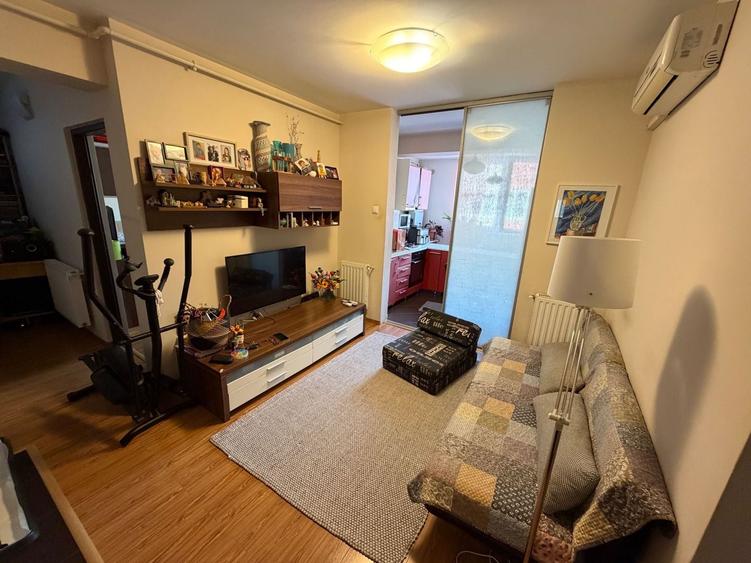 Apartament cu 3 camere în Central