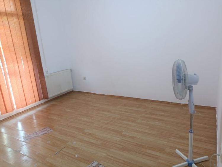 Garsonieră nedecomandată în Turnișor