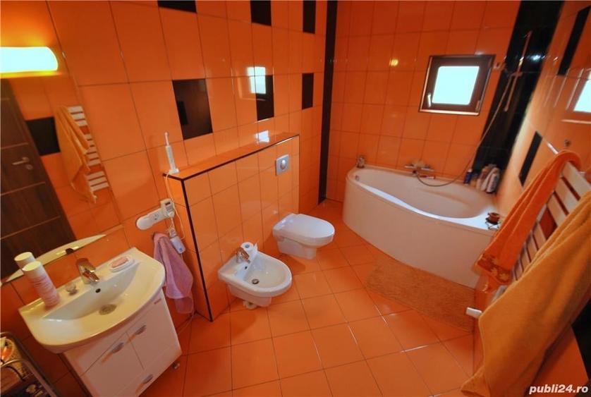 Casă cu 6 camere cu Teren 2200 Mp în Giarmata