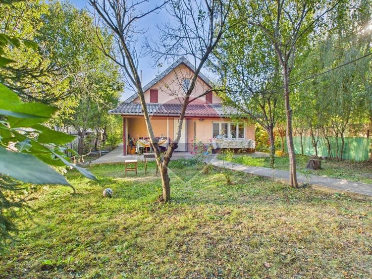 Casă individuală cu 3 camere cu Teren 1270 Mp în Cozieni