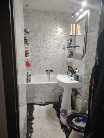 Apartament cu 2 camere semidecomandat, mobilat în Astra
