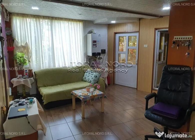 Casă cu 9 camere cu Teren 209 Mp în Eforie