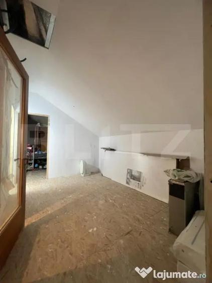 Casă cu 5 camere cu Teren 1396 Mp în Turda
