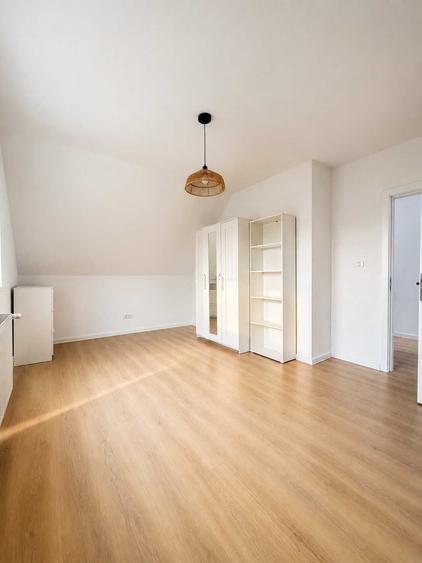 Proprietar vand casa individuala, 5 camere ,2 bai, teren 630 mp, Dumbravita - 4