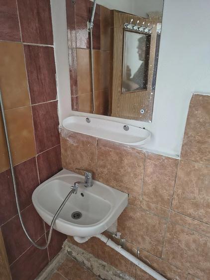 Garsonieră semidecomandată în Rahova
