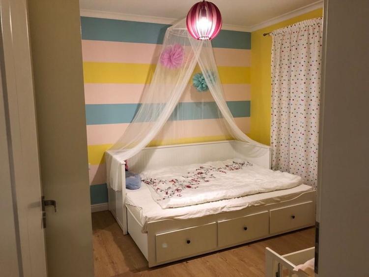 Casă cu 4 camere în Casele Micești