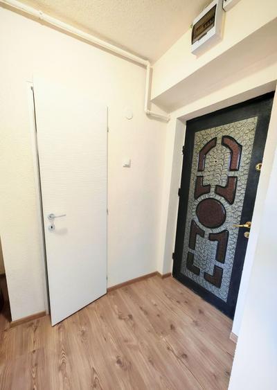 Apartament cu 2 camere semidecomandat în Ultracentral