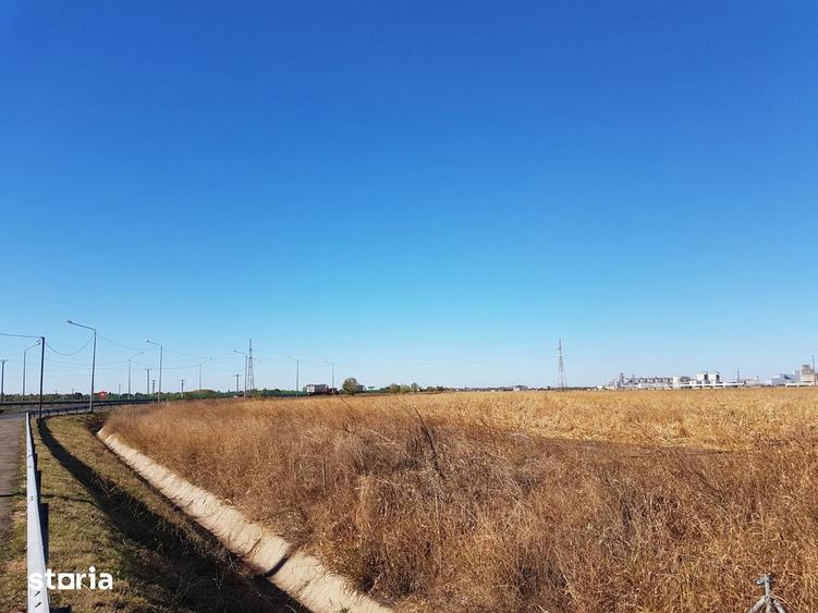 Teren de 26800 mp, în Lehliu
