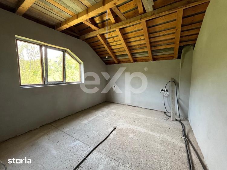 Casă cu 4 camere cu Teren 3400 Mp în Urleta