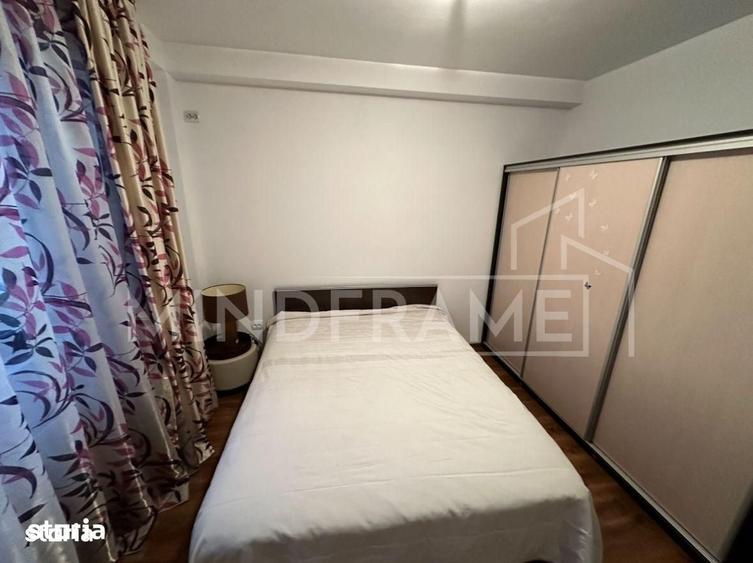 Apartament cu 3 camere în Apărătorii Patriei