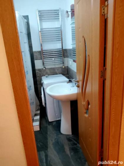 Garsonieră decomandată în Debarcader