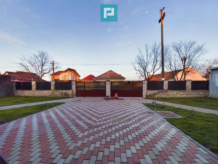 Casă cu 4 camere în Gai