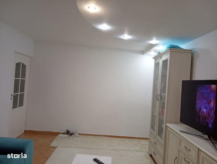 Apartament cu 2 camere în Tomis III
