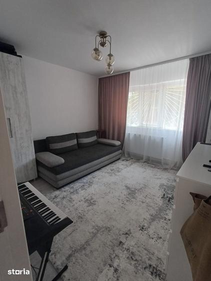 Apartament cu 2 camere decomandat în Sud