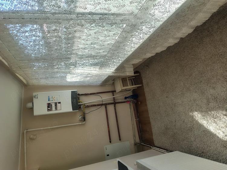 Apartament cu 3 camere decomandat în Săsar