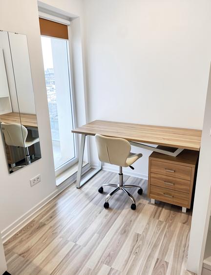 Apartament cu 2 camere decomandat în Parcul Carol