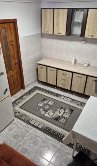 Apartament cu 2 camere decomandat în Km 4-5