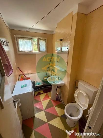 Apartament cu 2 camere semidecomandat în Central