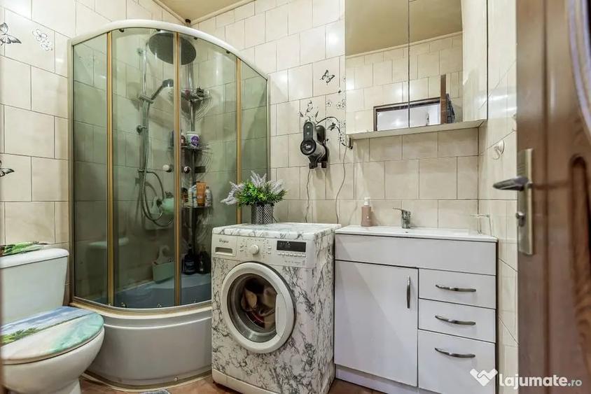 Apartament cu 2 camere semidecomandat în Central