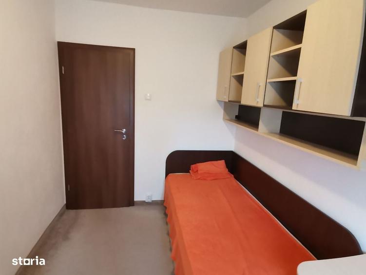 Apartament cu 3 camere semidecomandat în Șelimbăr