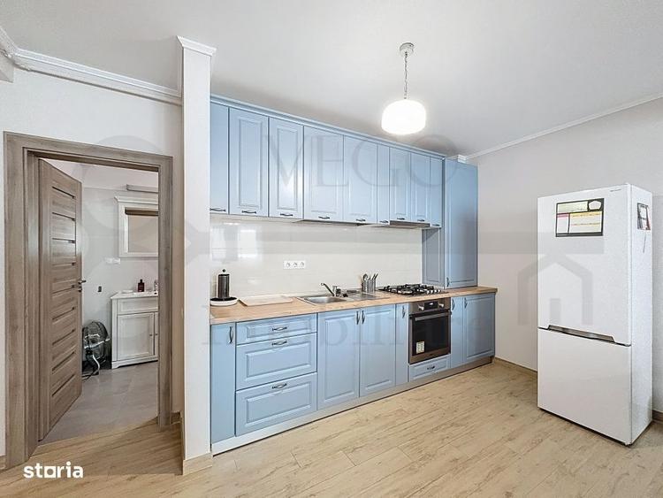 Apartament cu 3 camere, mobilat în Central