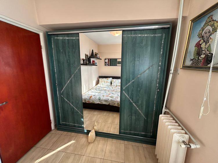 Apartament cu 2 camere semidecomandat în Dorobanți