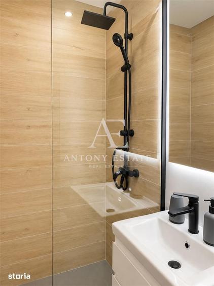 Apartament cu 3 camere decomandat în Decebal