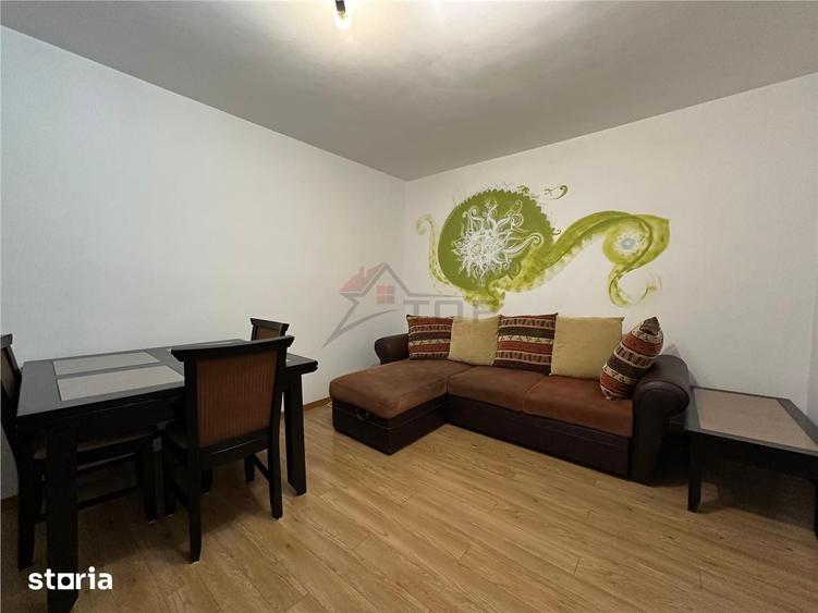 Apartament cu 4 camere decomandat în Mircea cel Bătrân