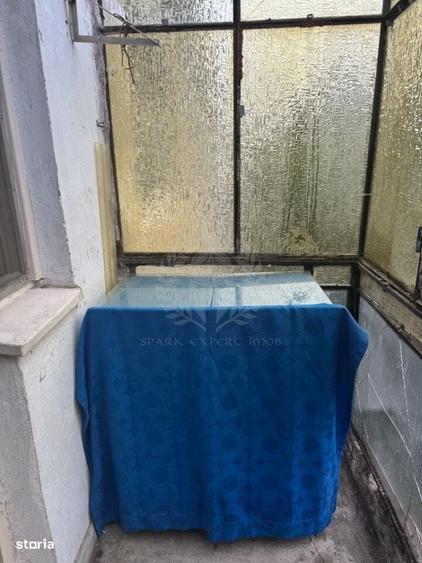 Apartament cu 2 camere nedecomandat în Central