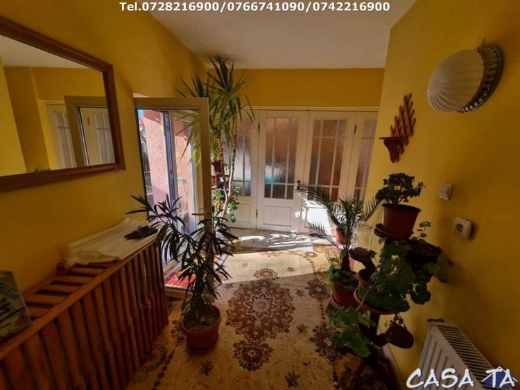 Casă cu 5 camere cu Teren 2990 Mp în Bumbești-Pițic