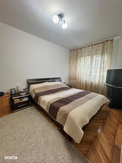 Apartament cu 2 camere semidecomandat în Piața Centrală