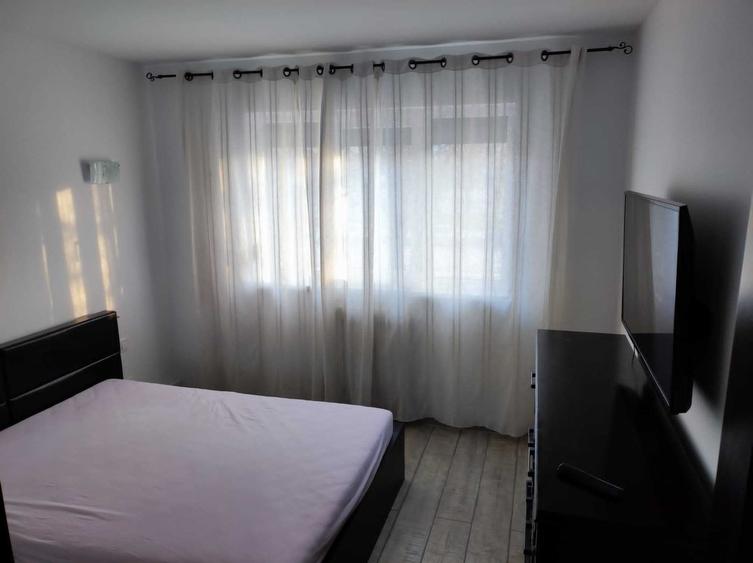 INCHIRIEZ Apartament 2 camere - 4