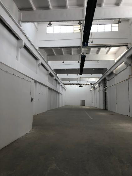 Spațiu industrial, de 1,500 mp, în Exterior Est