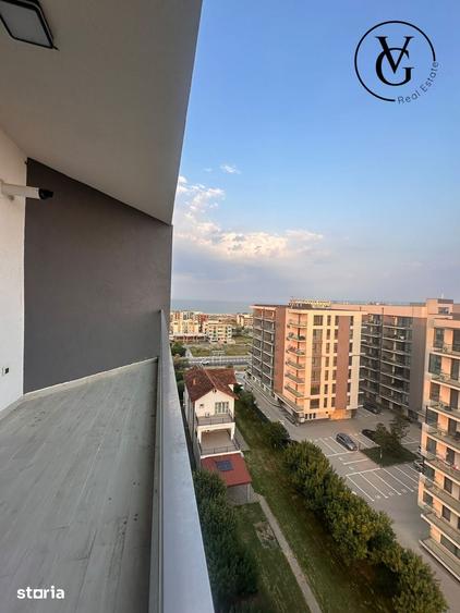 Apartament cu 3 camere semidecomandat în Nord