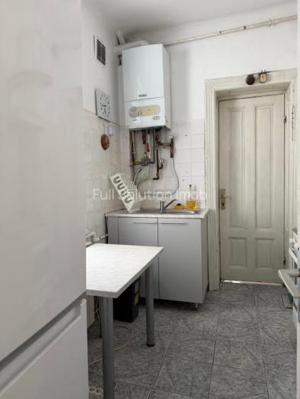 Apartament cu 3 camere decomandat în Unirii