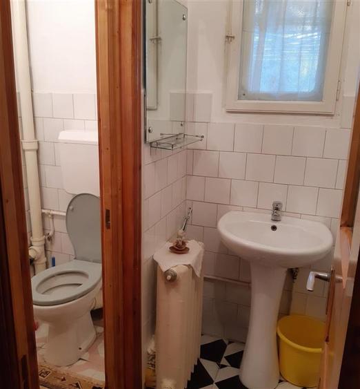 Casă individuală cu 7 camere cu Canalizare în Burdujeni