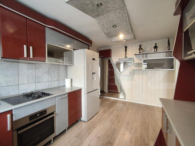 Apartament de vanzare, 3 camere, Iosia, etaj 2, parcare, mobilat utilat - 6