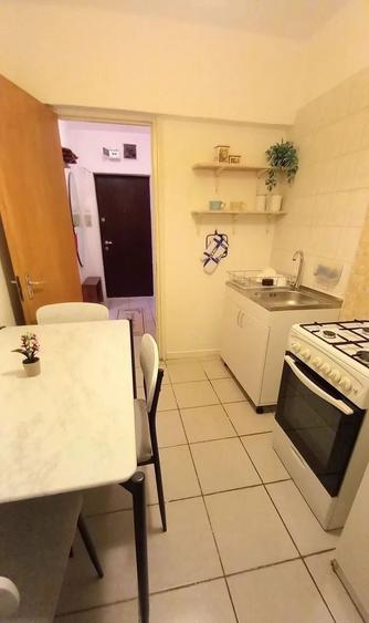 Apartament cu 2 camere semidecomandat, mobilat în Timișoara
