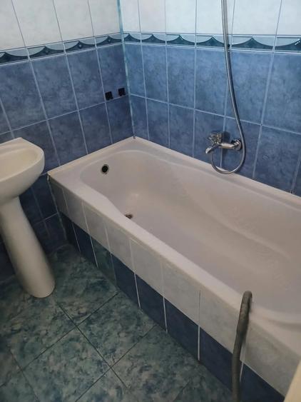 Casă cu 2 camere cu Teren 80 Mp în Central