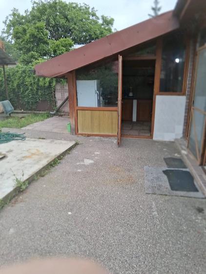Casă cu Teren 1130 Mp în Central