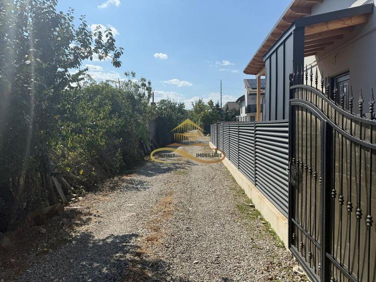 Teren Construcții intravilan de 500 mp, în Mioriței