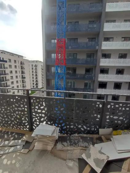 Apartament cu 3 camere decomandat în Theodor Pallady