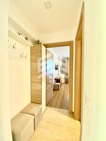 Apartament cu 2 camere decomandat, mobilat în Tractorul