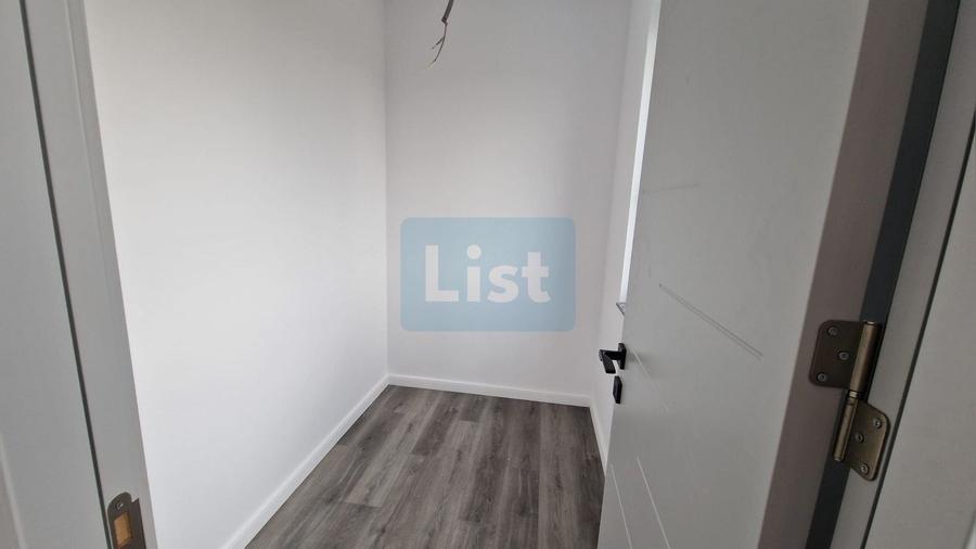 Casă cu 4 camere cu Teren 412 Mp în Săsar