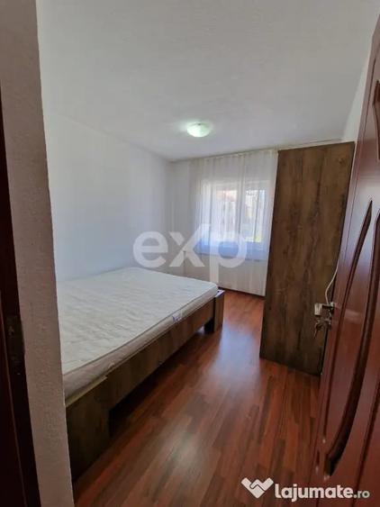 Apartament cu 3 camere decomandat în Micro 3